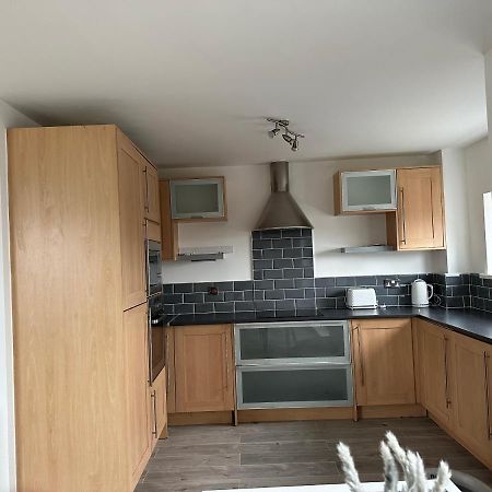 2 Bed Modern Apartment Swansea Zewnętrze zdjęcie