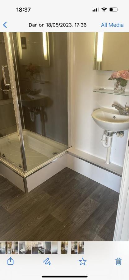2 Bed Modern Apartment Swansea Zewnętrze zdjęcie